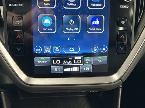 Used 2024 Subaru Crosstrek 2.0i Premium image 30