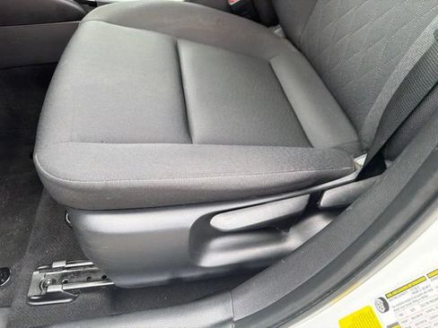 Used 2024 Toyota Corolla LE FWD image 33