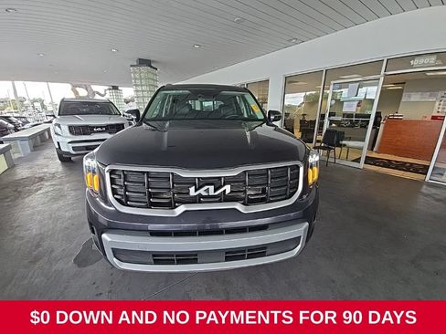 Used 2025 Kia Telluride S FWD image 2