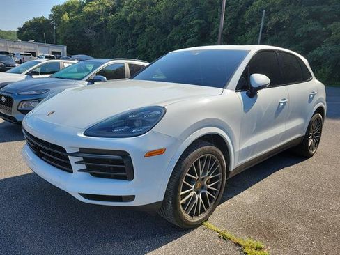 Used 2022 Porsche Cayenne Platinum Edition w/ Premium Package Plus AWD/4WD image 1