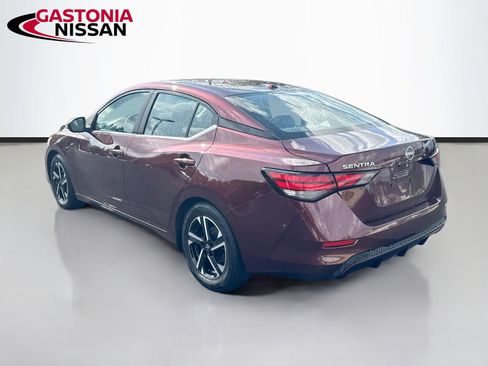 Used 2024 Nissan Sentra SV FWD image 6