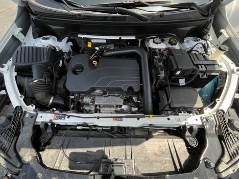 Certified 2024 GMC Terrain AT4 w/ LPO, Floor Liner Package AWD/4WD image 8