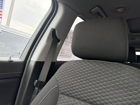 Certified 2019 GMC Acadia SLE w/ Driver Alert Package I image 18