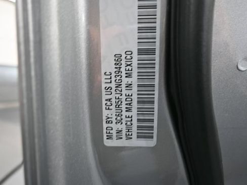 Used 2022 RAM 2500 Laramie AWD/4WD image 55