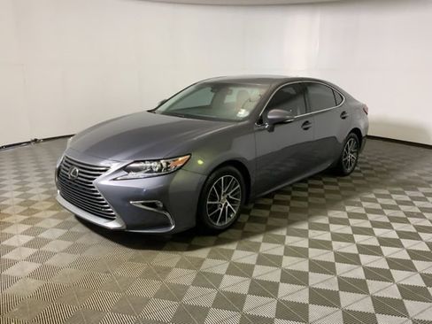 Used 2017 Lexus ES 350 FWD image 15
