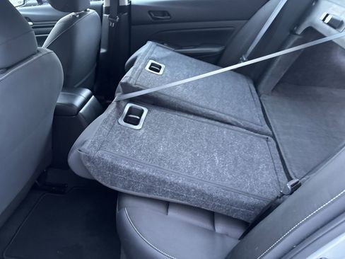 Used 2024 Nissan Altima 2.5 SV w/ SV Premium Package image 27