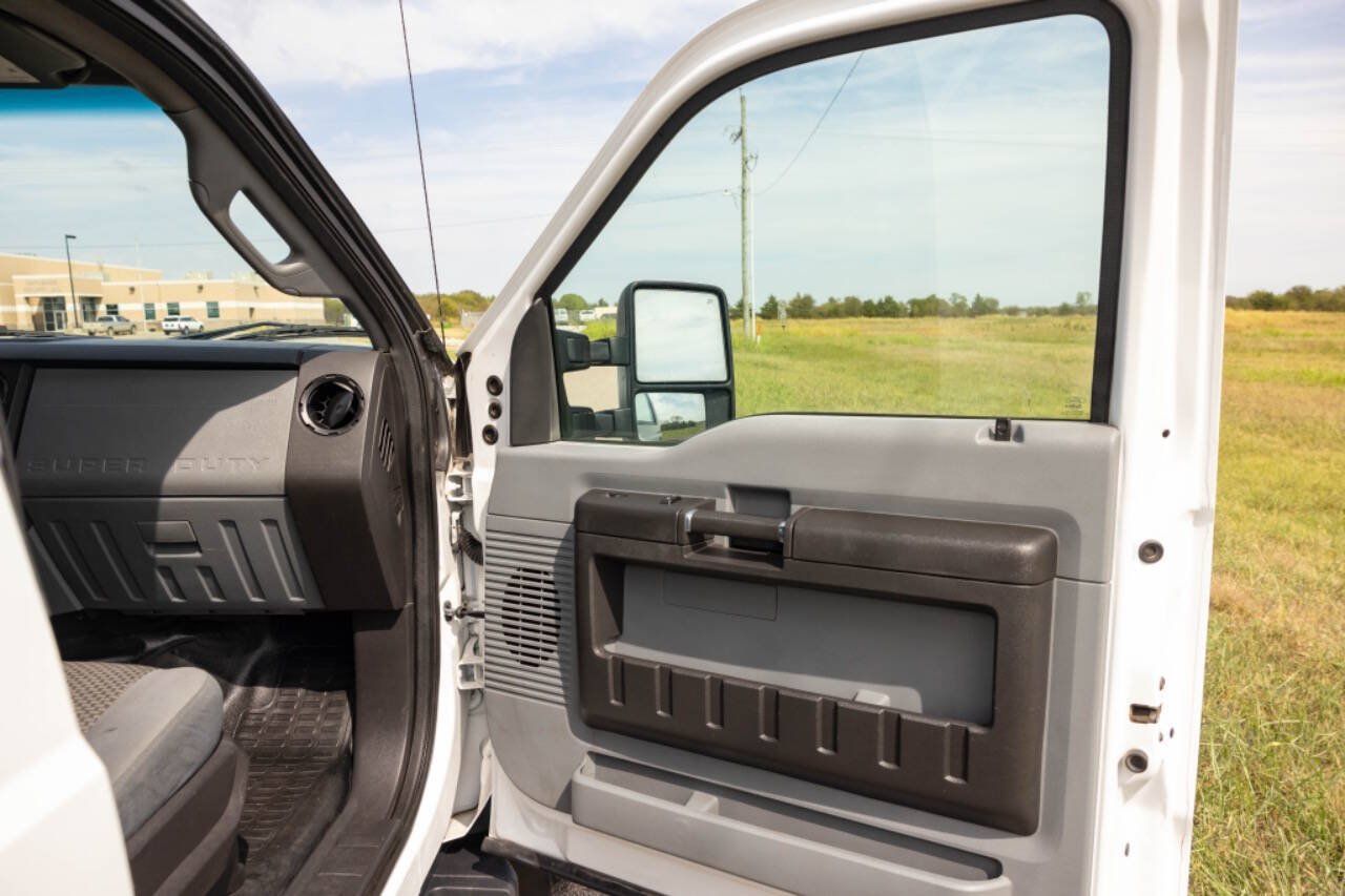 Used 2016 Ford F450 XL w/ Power Equipment Group AWD/4WD image 48