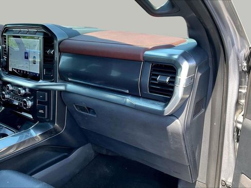 Used 2022 Ford F150 Lariat w/ Equipment Group 502A High AWD/4WD image 16