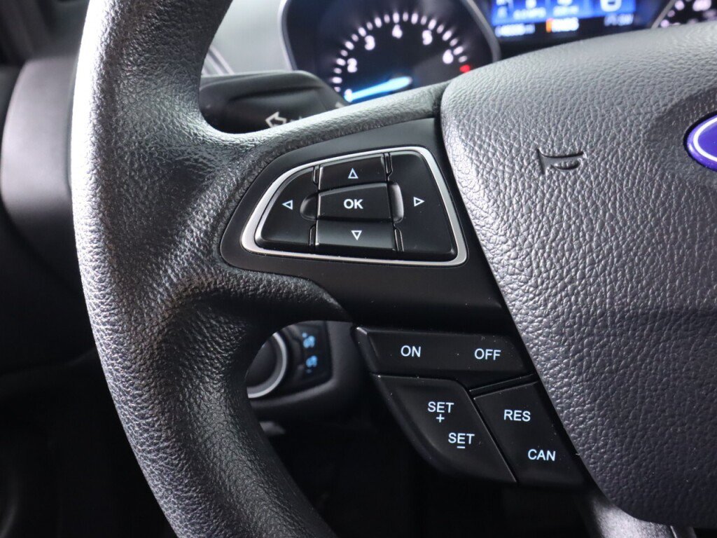 Used 2018 Ford Escape SE w/ SE Sync 3 Package AWD/4WD image 12