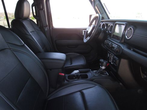 Used 2023 Jeep Wrangler Sahara w/ Safety Group image 8