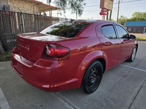 Used 2014 Dodge Avenger SE FWD image 8