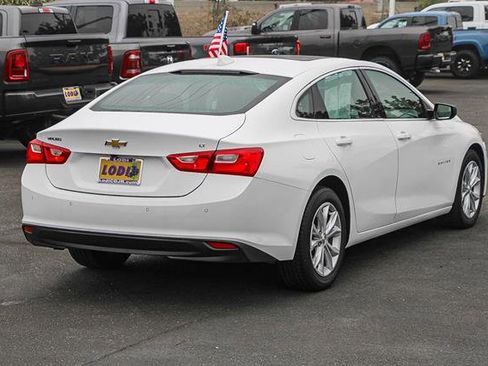 Used 2024 Chevrolet Malibu LT image 4