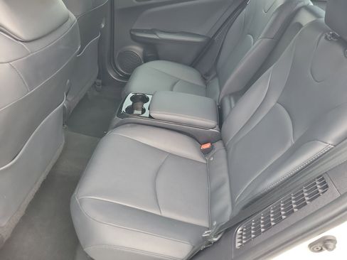 Used 2019 Toyota Prius Prime Premium image 10