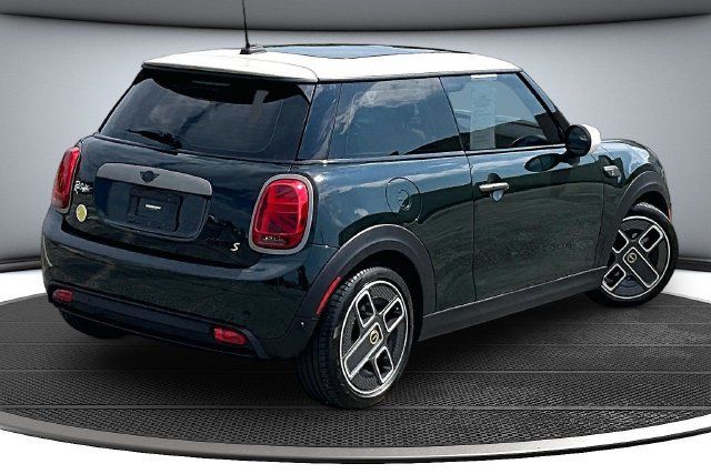 Used 2023 MINI Cooper SE w/ MINI Resolute Edition FWD image 6