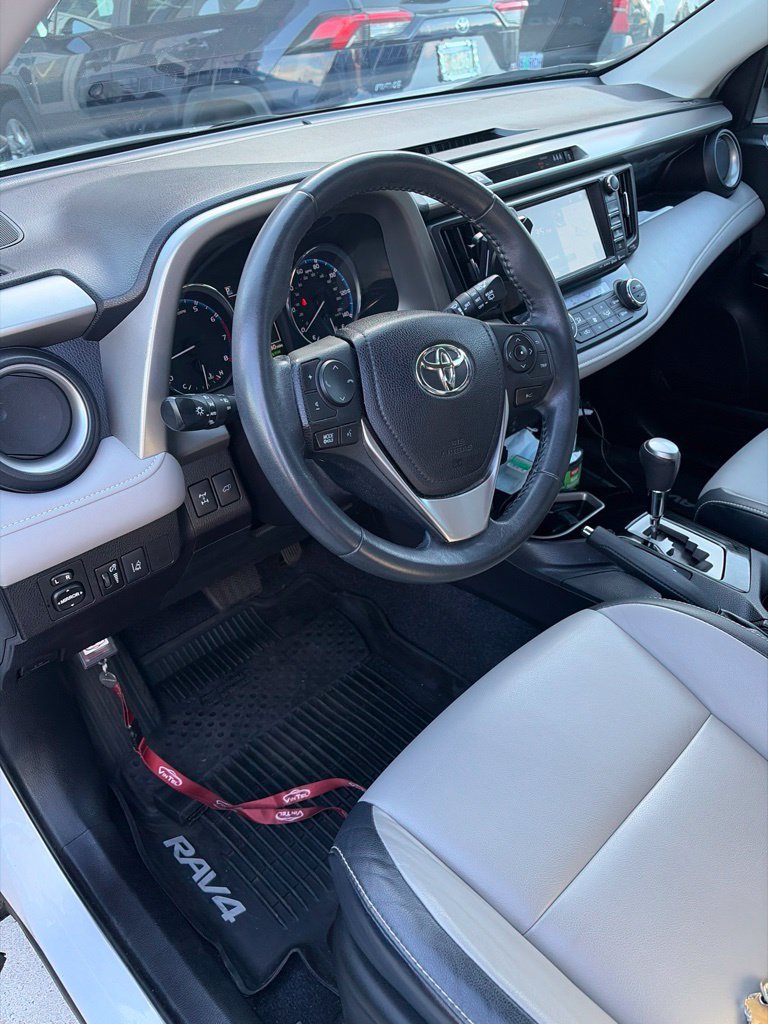 Certified 2018 Toyota RAV4 Limited w/ Advanced Technology Package AWD/4WD image 9