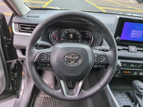 Used 2024 Toyota RAV4 XLE w/ Convenience Package AWD/4WD image 13