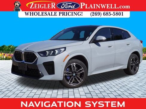 Used 2025 BMW X2 xDrive28i image 1