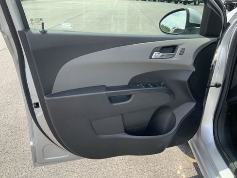 Used 2015 Chevrolet Sonic LT FWD image 16