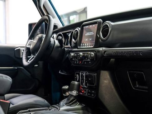 Used 2020 Jeep Wrangler Unlimited Rubicon AWD/4WD image 57