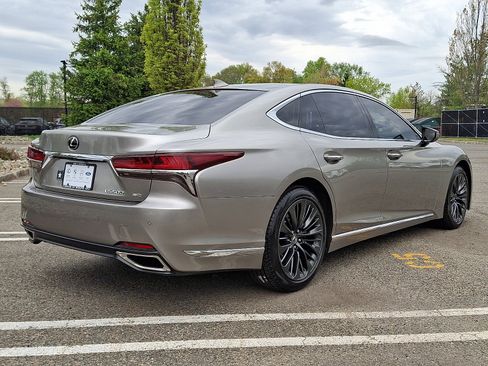Used 2018 Lexus LS 500 AWD w/ Interior Upgrade Package image 6