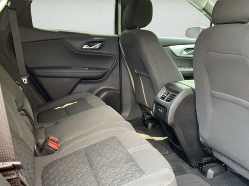 Used 2021 Chevrolet Blazer LT FWD image 37