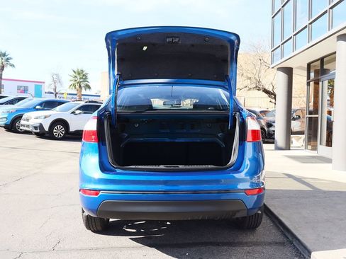 Used 2018 Ford Fiesta SE image 21