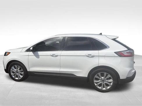 Used 2020 Ford Edge Titanium FWD image 26