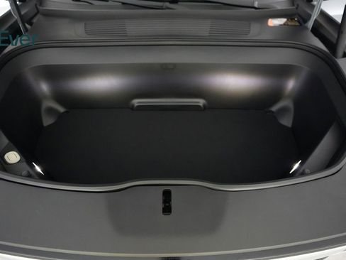 Used 2024 Rivian R1T Adventure image 26