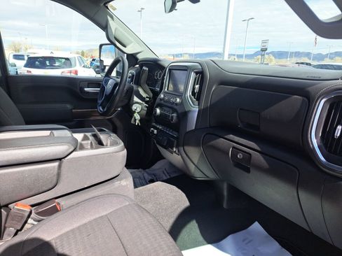 Used 2021 Chevrolet Silverado 2500 LT image 32