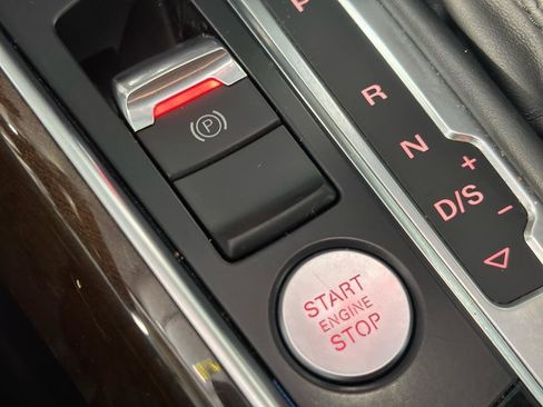 Used 2016 Audi Q5 2.0T Premium Plus w/ Technology Package image 21