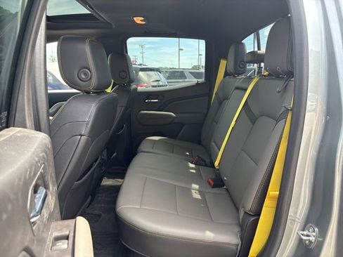 Used 2023 Chevrolet Colorado ZR2 w/ ZR2 Convenience Package III AWD/4WD image 16