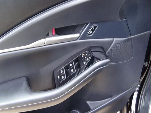 Used 2024 MAZDA CX-30 AWD 2.5 S w/ Select Sport Pkg image 15