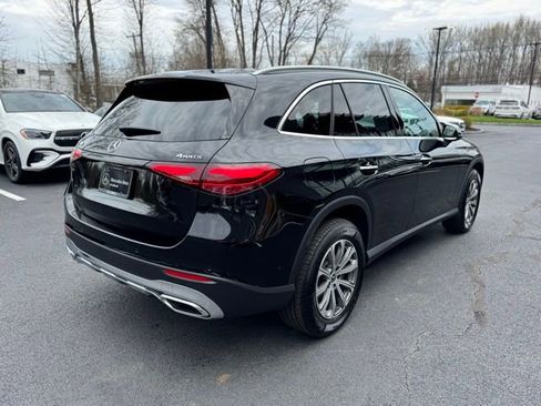 Used 2026 Mercedes-Benz GLC 300 4MATIC image 3