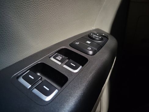 Used 2022 Kia Sportage LX image 22