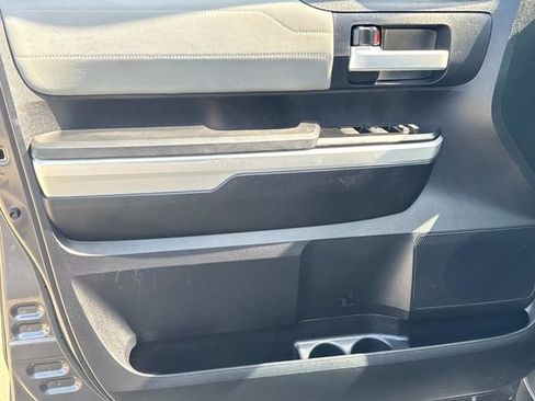 Used 2016 Toyota Tundra Limited w/ Limited Premium Package image 24