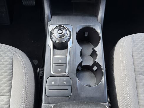 Used 2022 Ford Escape SE w/ Cold Weather Package image 20