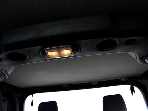 Used 2012 Jeep Wrangler Rubicon image 32