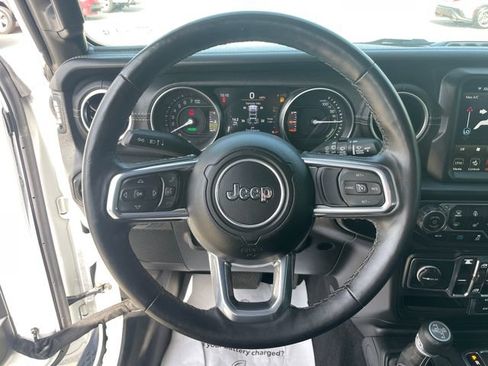 Used 2023 Jeep Wrangler Unlimited Sahara w/ Cold Weather Group AWD/4WD image 47