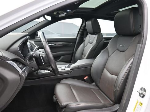 Used 2023 Cadillac CT5 Sport w/ Climate Package AWD/4WD image 10