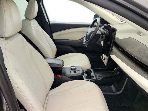 Used 2023 Ford Mustang Mach-E Premium RWD image 23