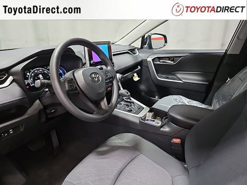 New 2025 Toyota RAV4 XLE image 10