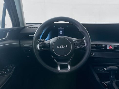 Used 2025 Kia K5 LXS image 18