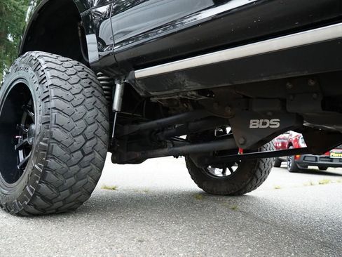 Used 2017 Ford F350 Platinum w/ FX4 Off-Road Package AWD/4WD image 43