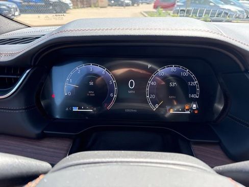 Used 2025 Jeep Grand Cherokee Summit AWD/4WD image 6