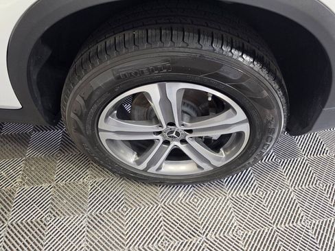 Used 2019 Mercedes-Benz GLC 300 image 35