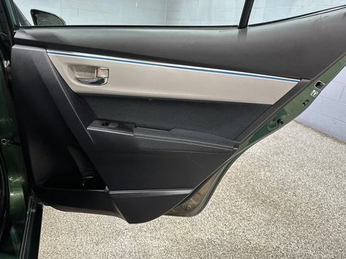 Used 2014 Toyota Corolla LE FWD image 17