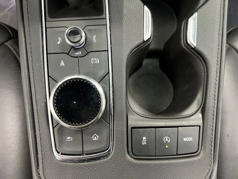 Used 2024 Cadillac XT4 Premium Luxury AWD/4WD image 39