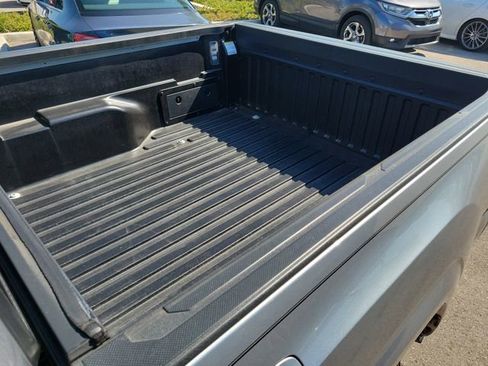 Used 2022 Toyota Tacoma SR AWD/4WD image 9