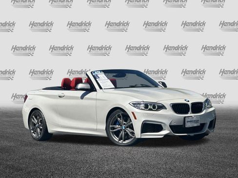 Used 2015 BMW M235i Convertible RWD image 2