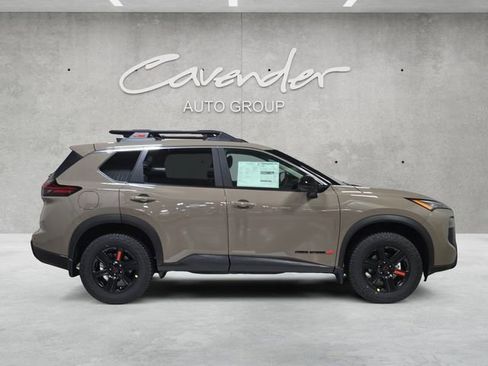 New 2026 Nissan Rogue Rock Creek image 17